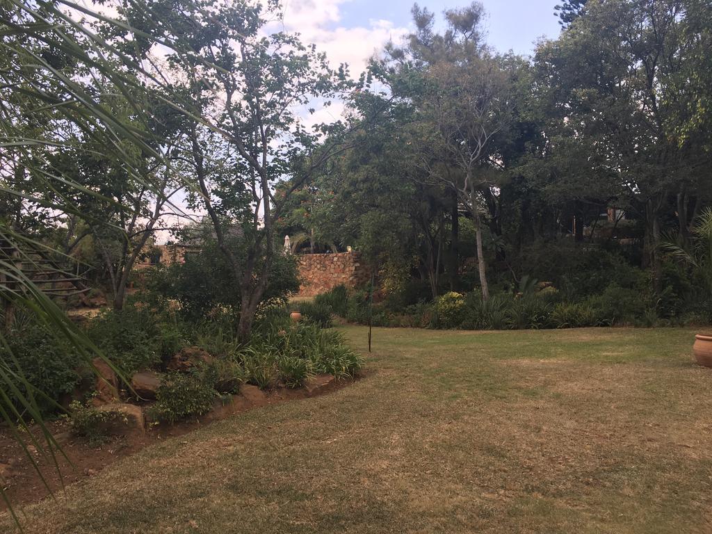 Hotel Windmills Rest Pretoria-Noord Esterno foto