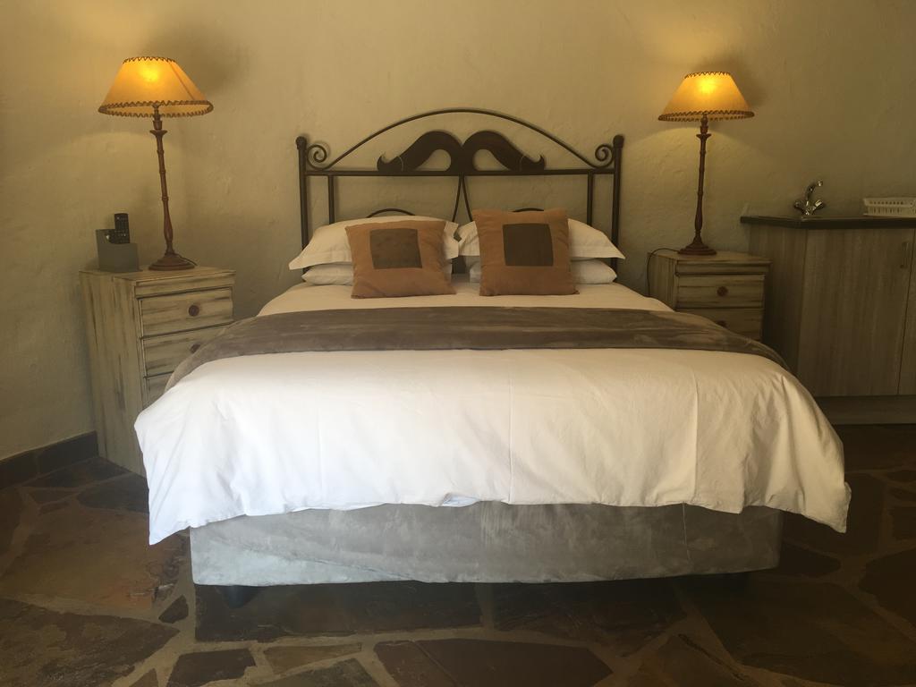 Hotel Windmills Rest Pretoria-Noord Esterno foto